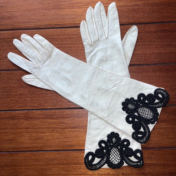 Vintage Gloves Ladies off White and Black with Lace Detail Opera Lenght